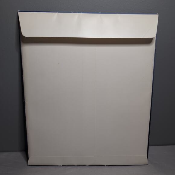 Vintage 1992 Chevrolet Corvette Deluxe Sales Brochure with Envelope - Picture 2 of 10